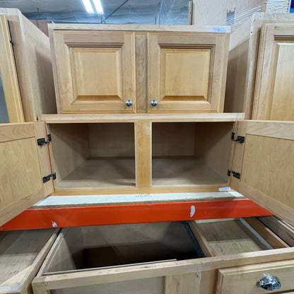 14 Pc KraftMaid Cabinet Set