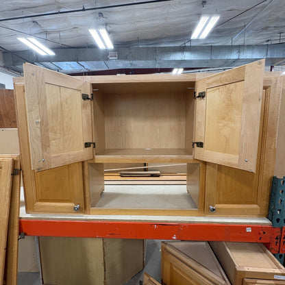 14 Pc KraftMaid Cabinet Set