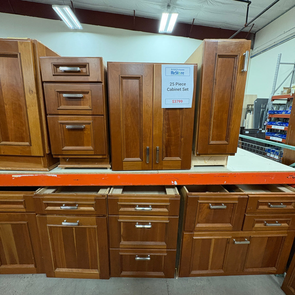 GDM Habitat for Humanity ReStore 25-Piece Cherry Kitchen Cabinet Set