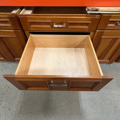 GDM Habitat for Humanity ReStore 25-Piece Cherry Kitchen Cabinet Set
