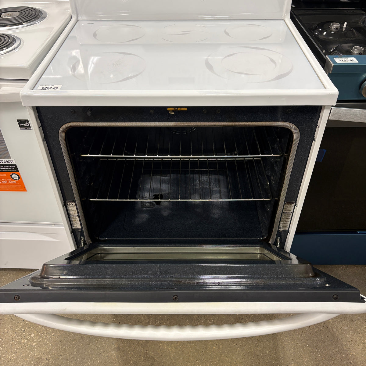 Amana Smooth Top Elec Range