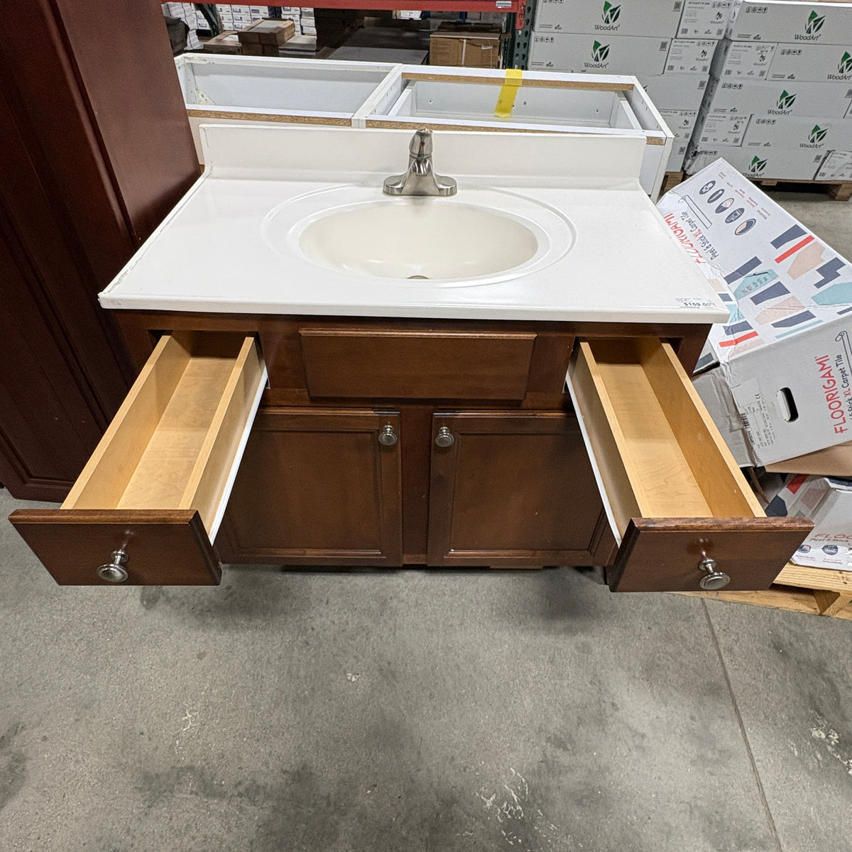 GDM Habitat for Humanity ReStore 36 in Vanity with Sink Top