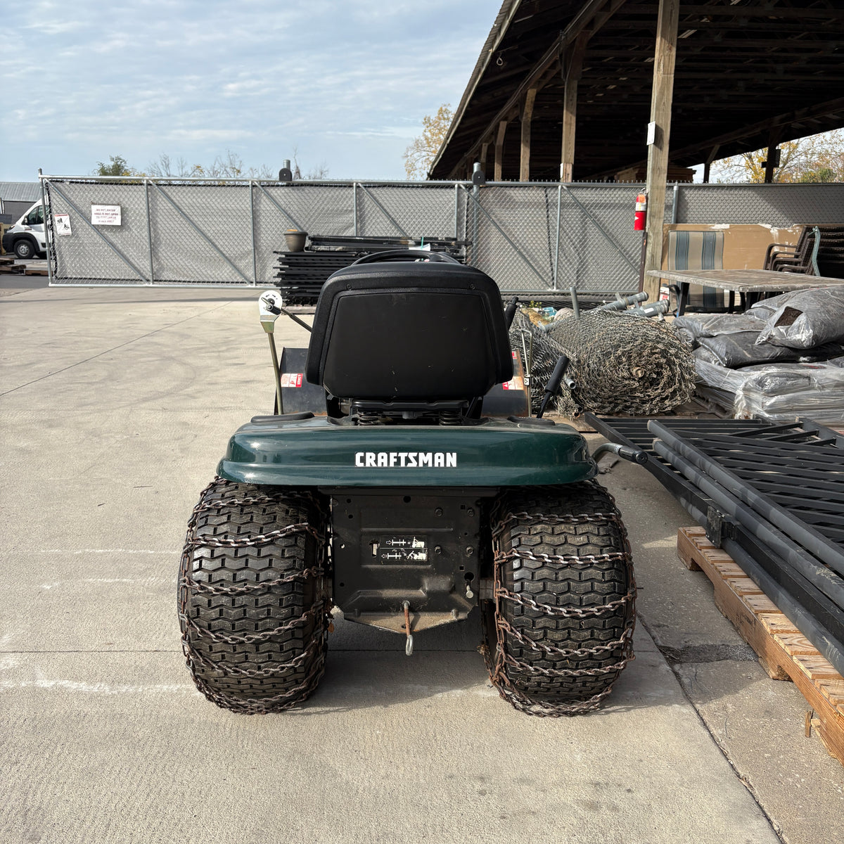 Craftsman LT1000 w Snowblower