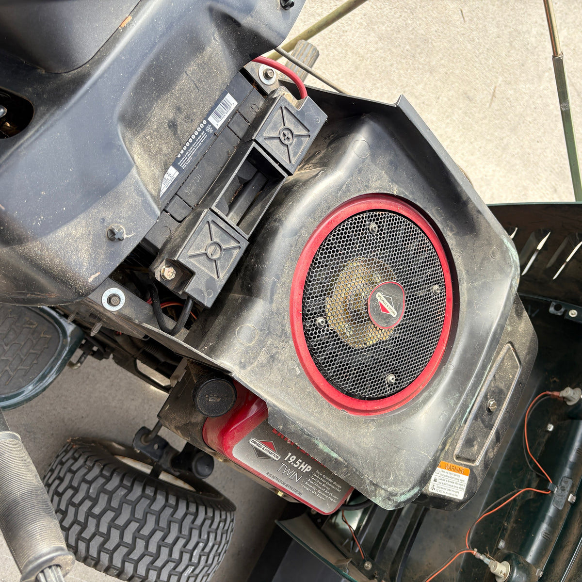 Craftsman LT1000 w Snowblower
