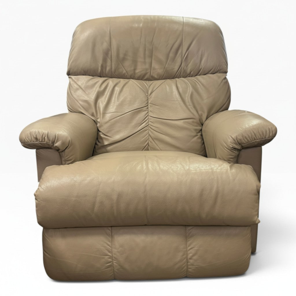 GDM Habitat for Humanity ReStore La-Z-Boy Leather Recliner
