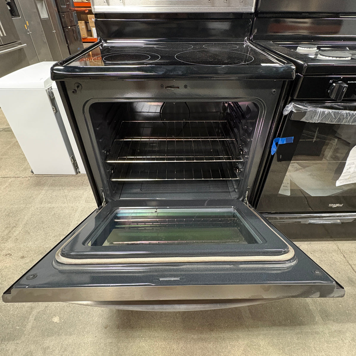 Frigidaire Gallery 30 in Range FALSE location-set