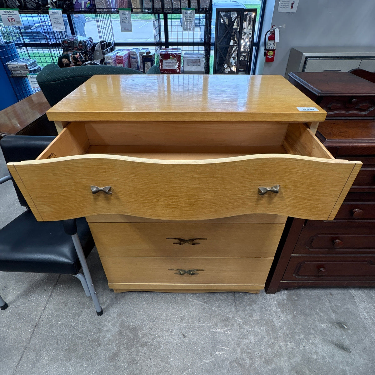 Mid Century Oak 4 Drawer Chest