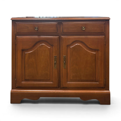 Oak 2 Door 2 Drawer Cabinet