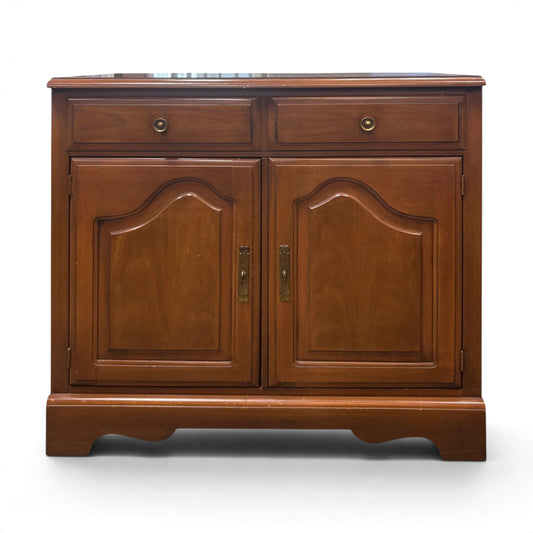 Oak 2 Door 2 Drawer Cabinet