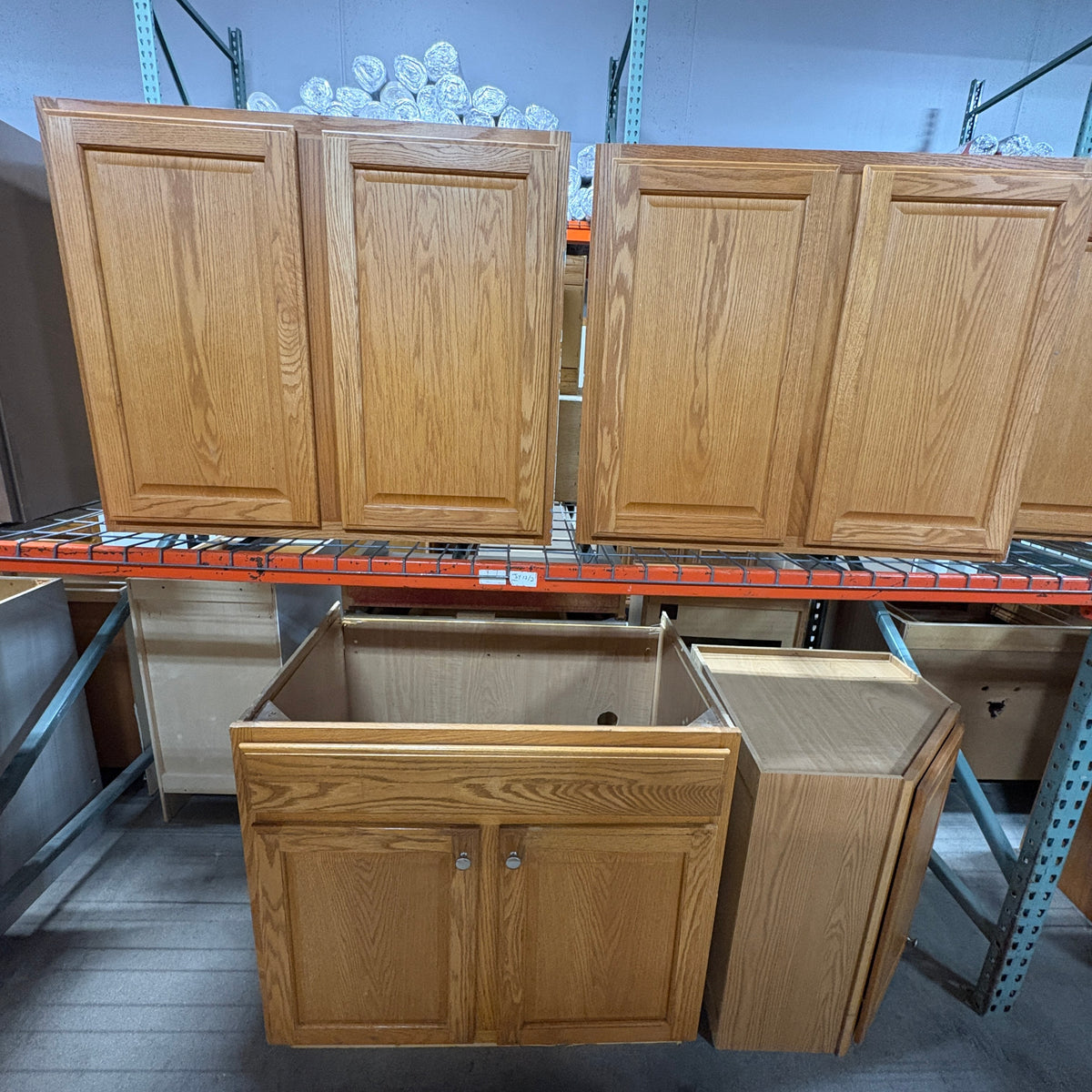 14 Pc Merillat Oak Cabinet Set