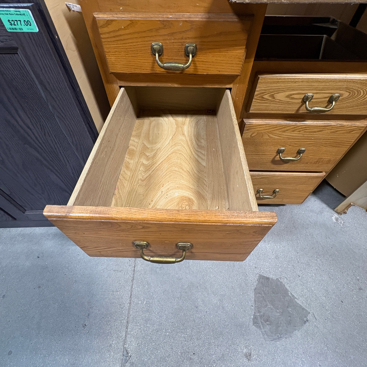 17 Pc Oak Cabinet Set