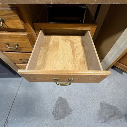 17 Pc Oak Cabinet Set