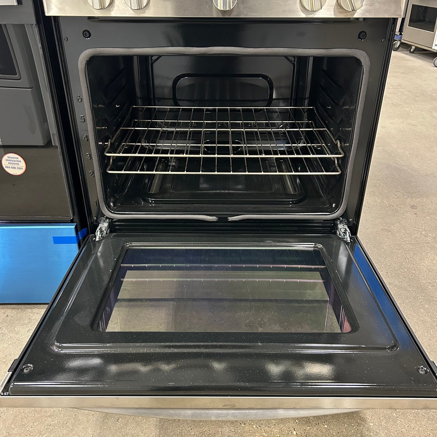 Frigidaire Gas Range