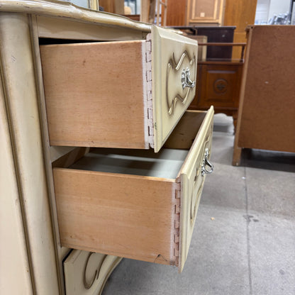 Vintage Cream 6-Drawer Dresser