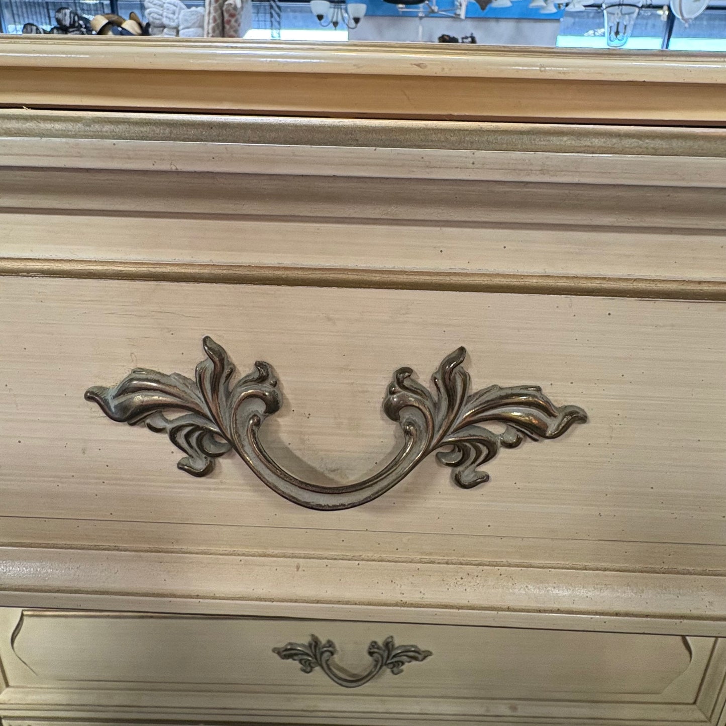 Pale Yellow 5 Drawer Dresser