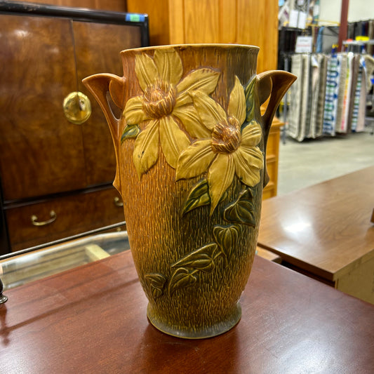 MCM Roseville "Clematis" Vase