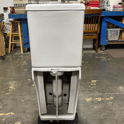 Grayvik Elongated Skirted Toilet