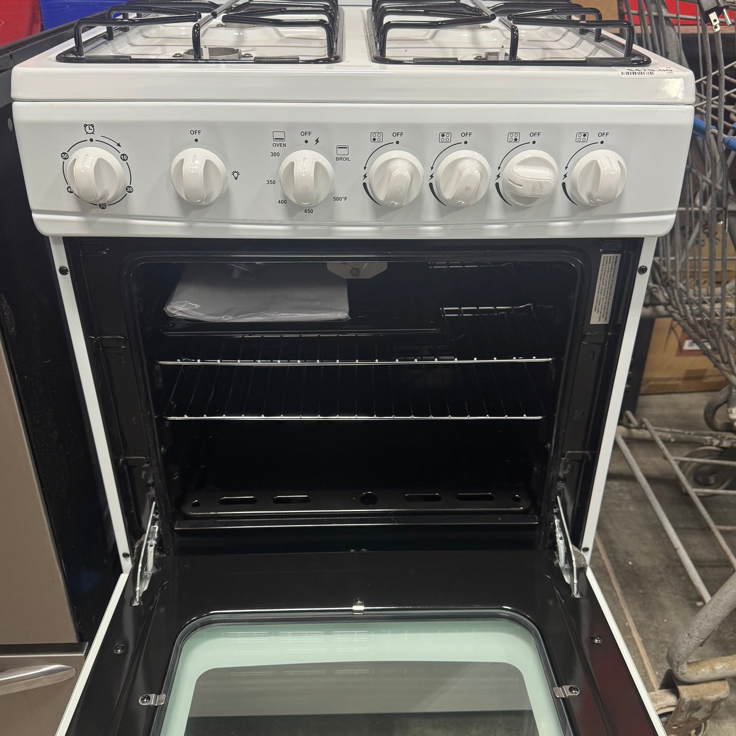 Avanti Gas Range