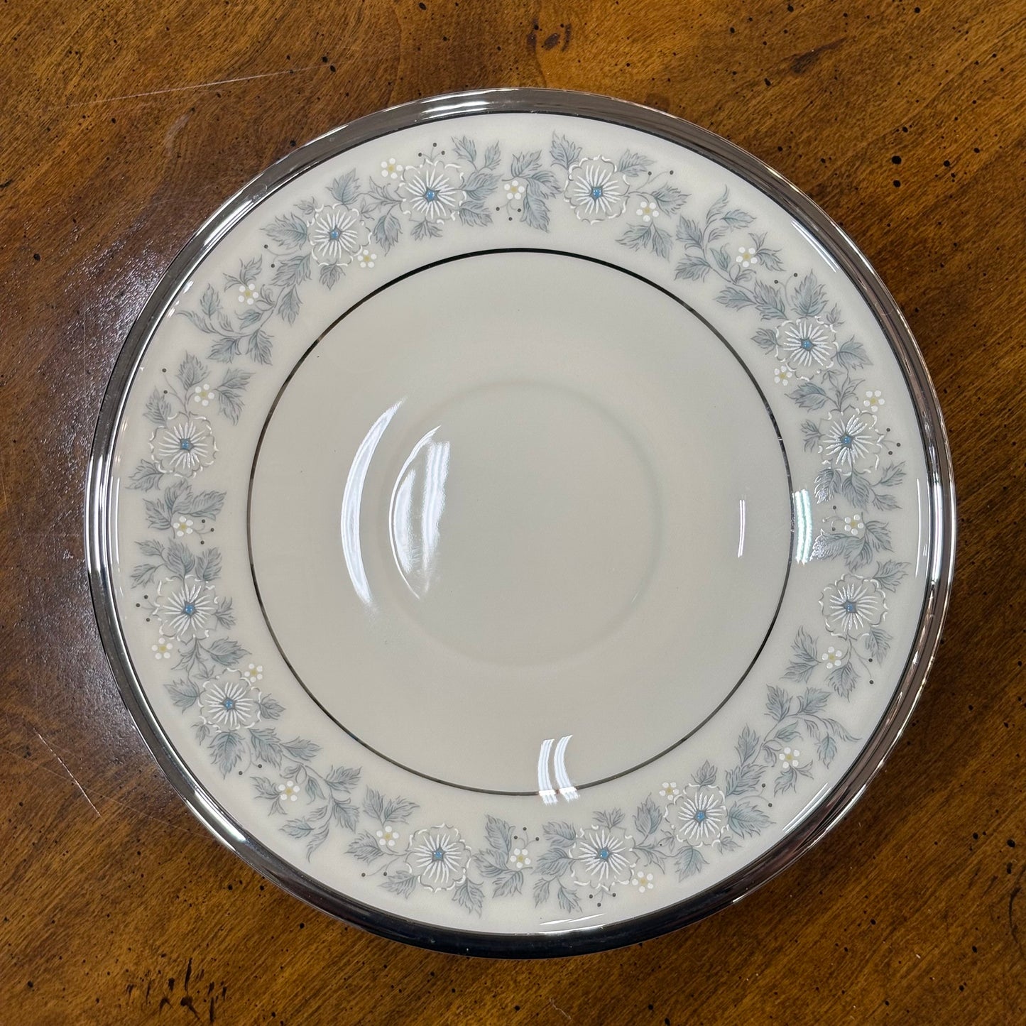 88 Pc Lenox Windsong China Set