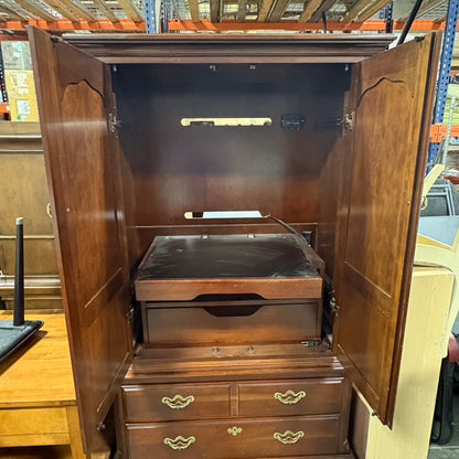 Traditional Style Media Chest