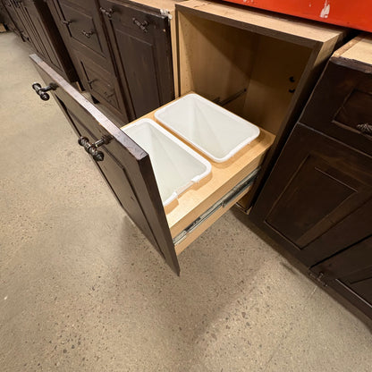 28 Piece Cabinet Set
