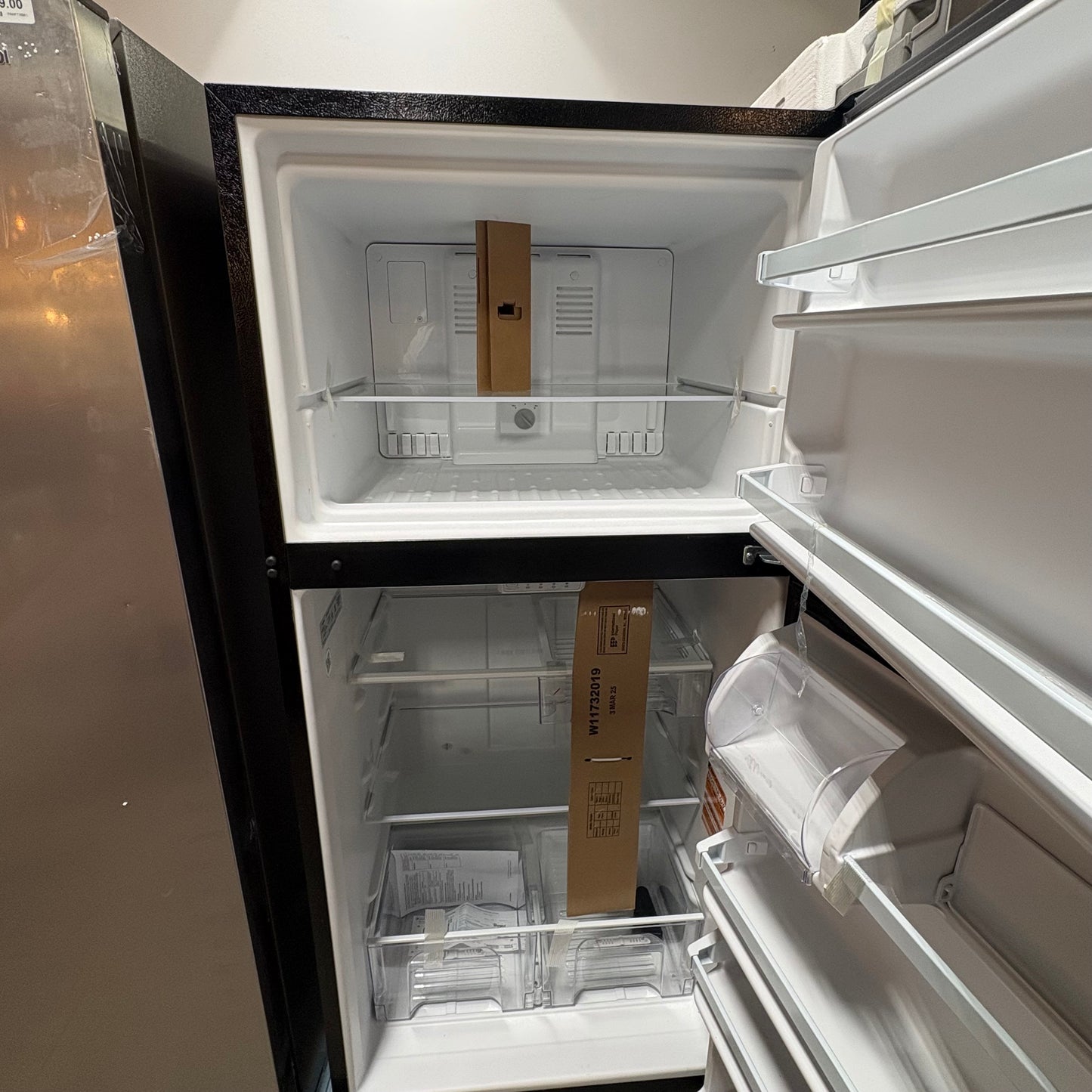 Whirlpool Top Freezer Fridge