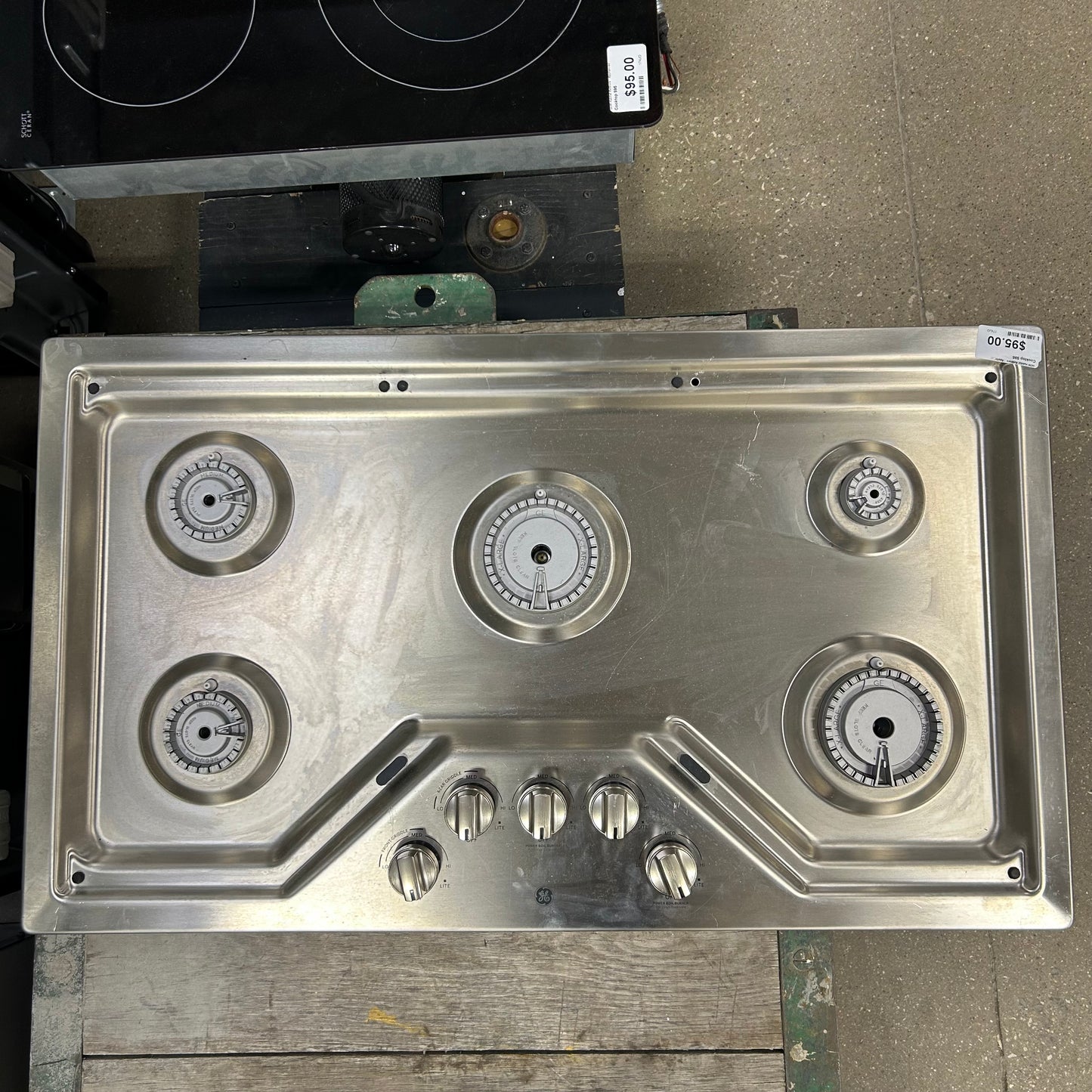 GE Gas Cooktop