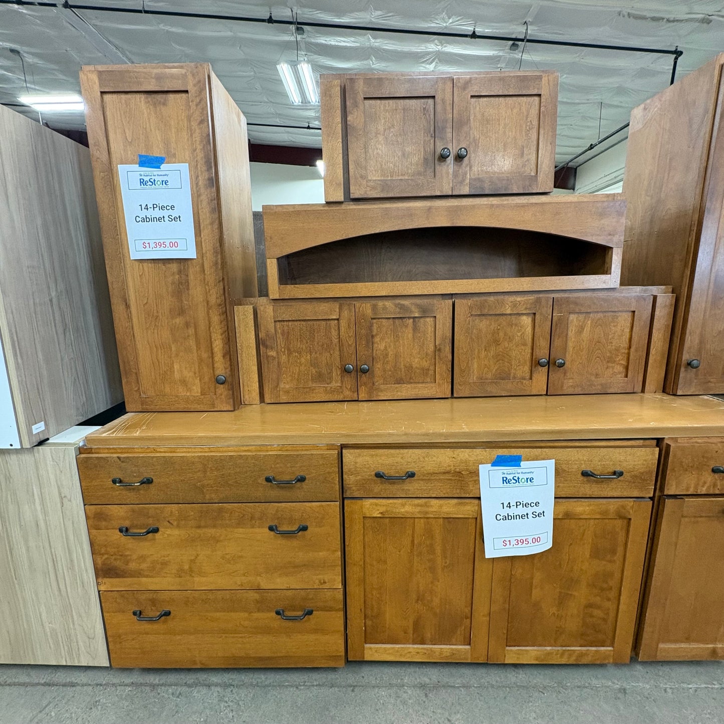 14 Pc. Cabinet Set