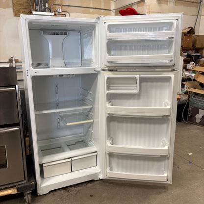 GE Top Freezer Fridge