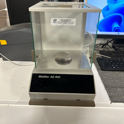 Mettler AC100 Lab Scale