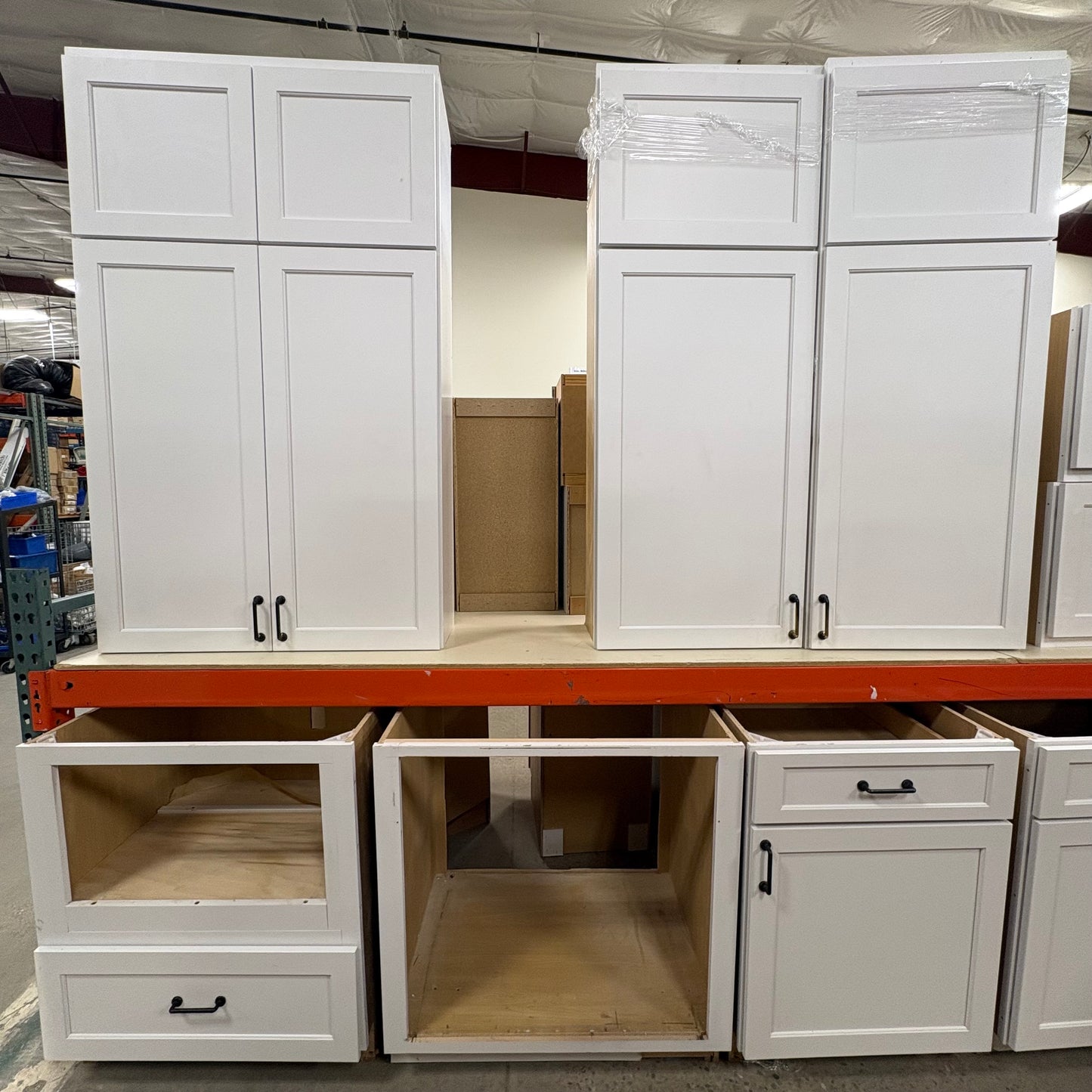 19 Pc. Cabinet Set