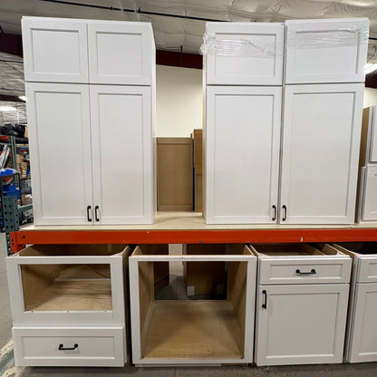 19 Pc. Cabinet Set