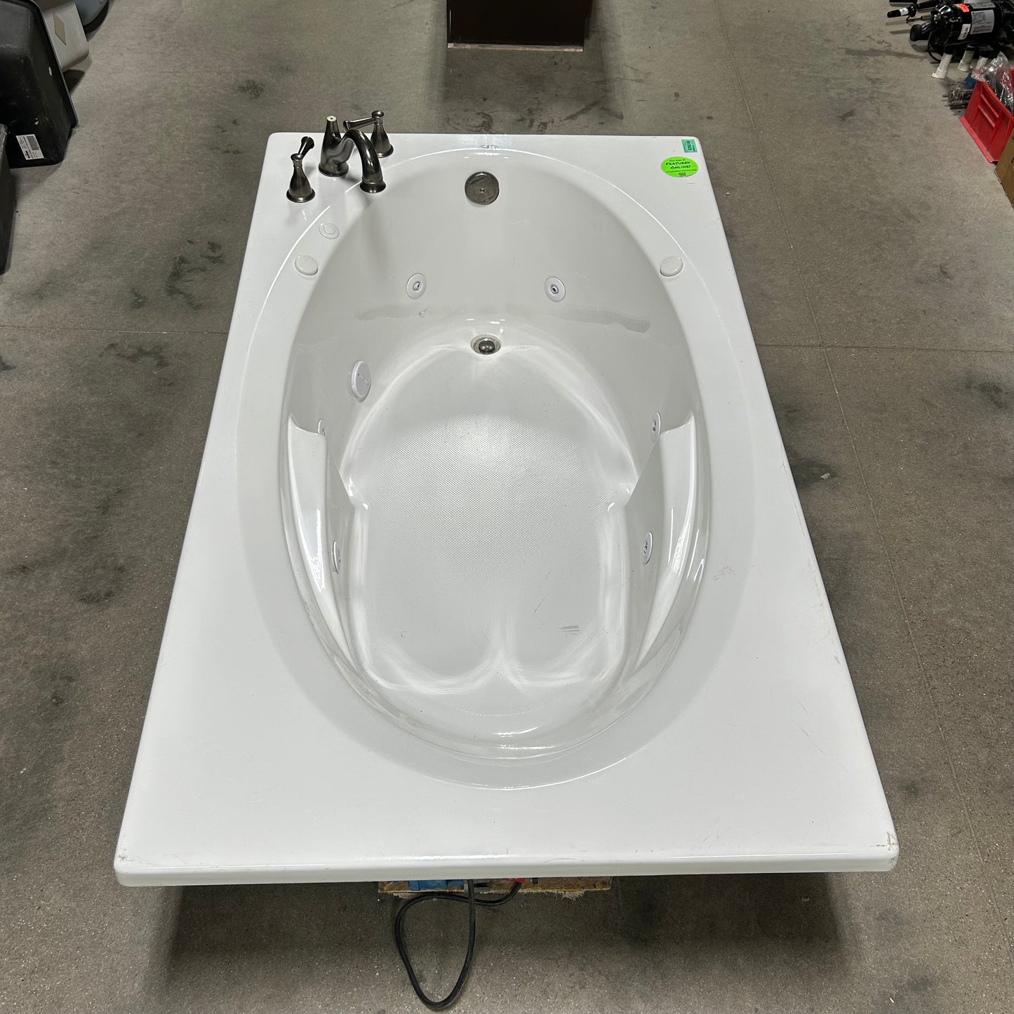 6 Jet Mansfield Tub