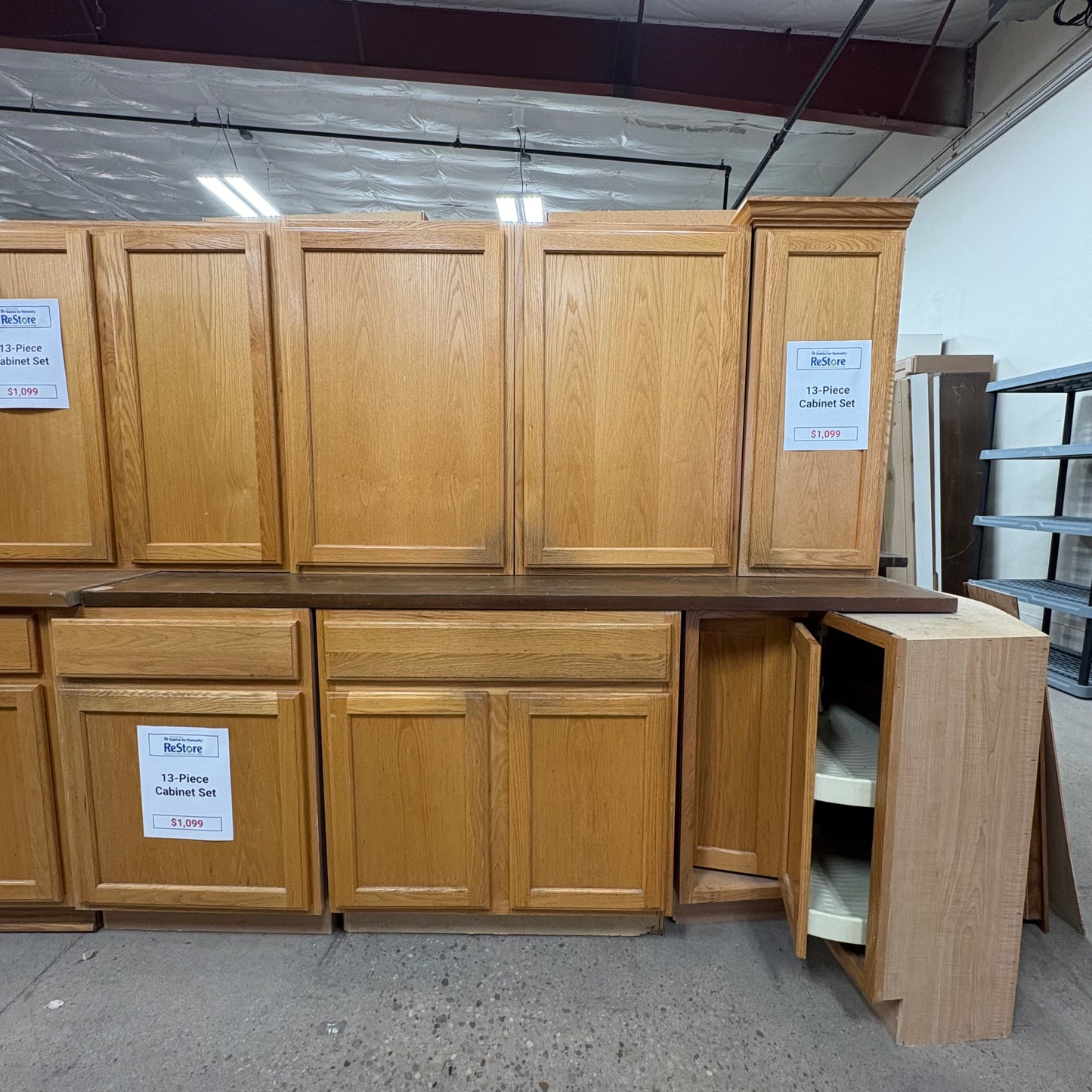 13 Pc. Cabinet Set