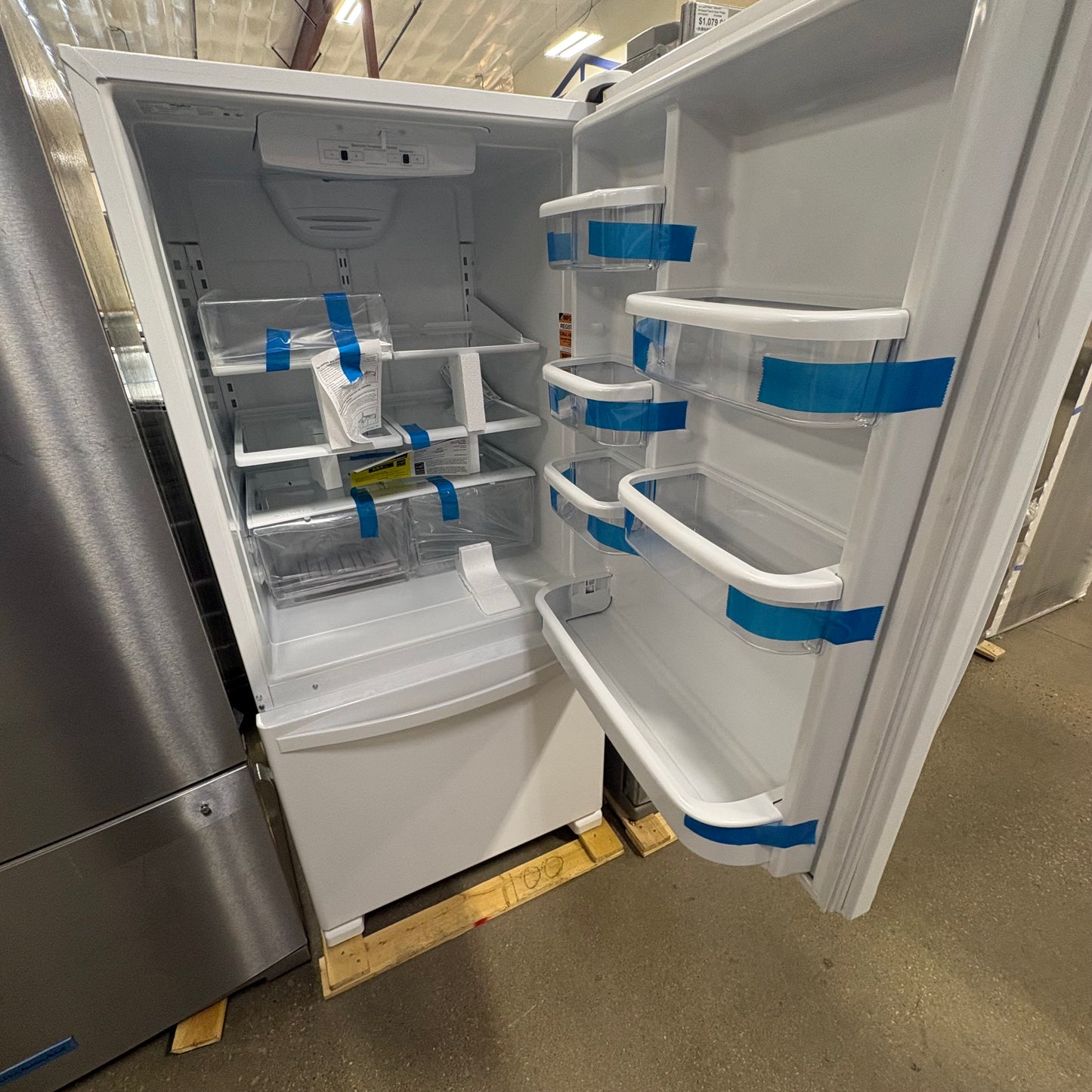 Whirlpool Bottom Freeze Fridge
