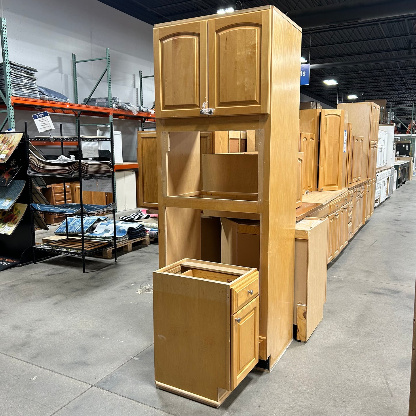 20 Pc. Cabinet Set