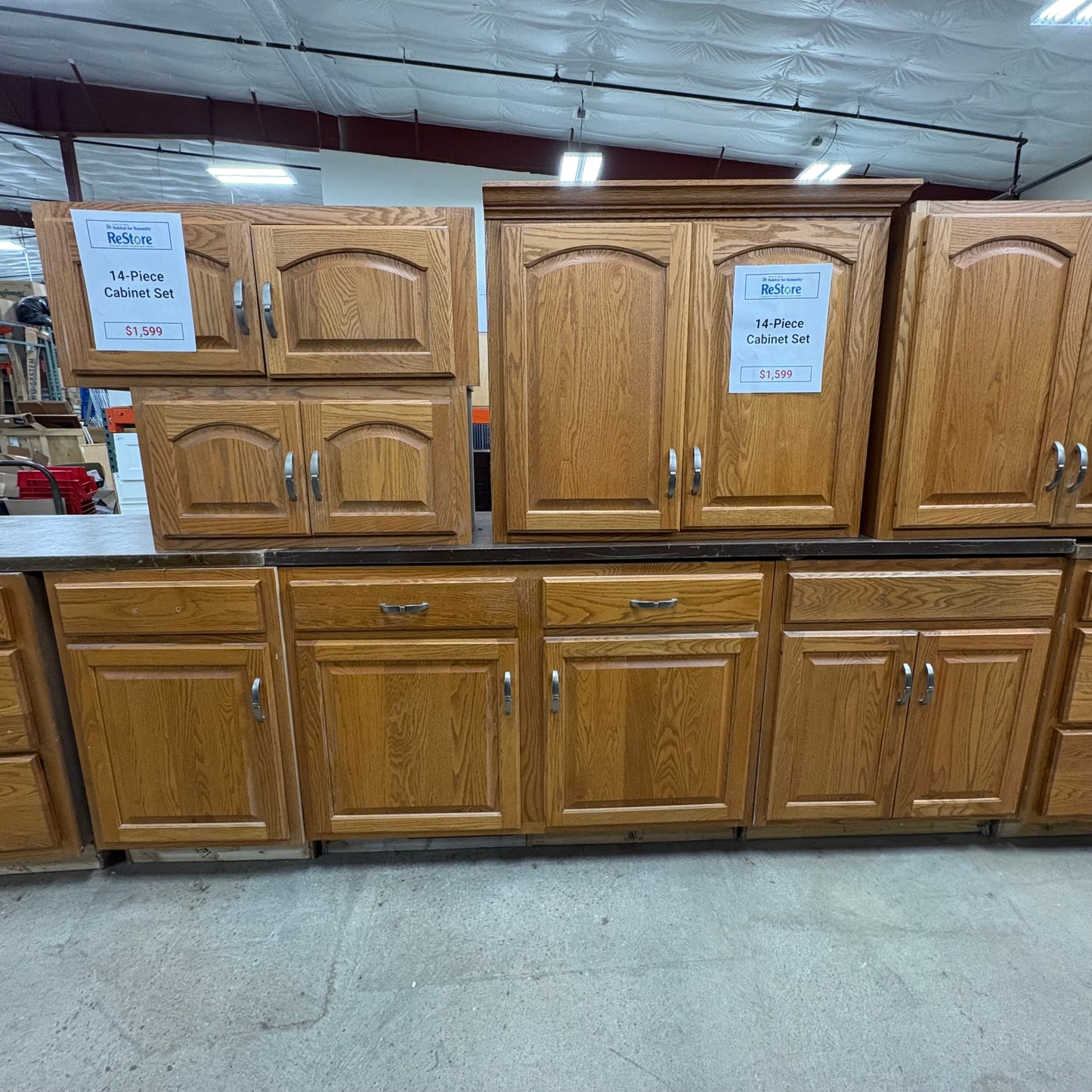 14 Pc. Cabinet Set