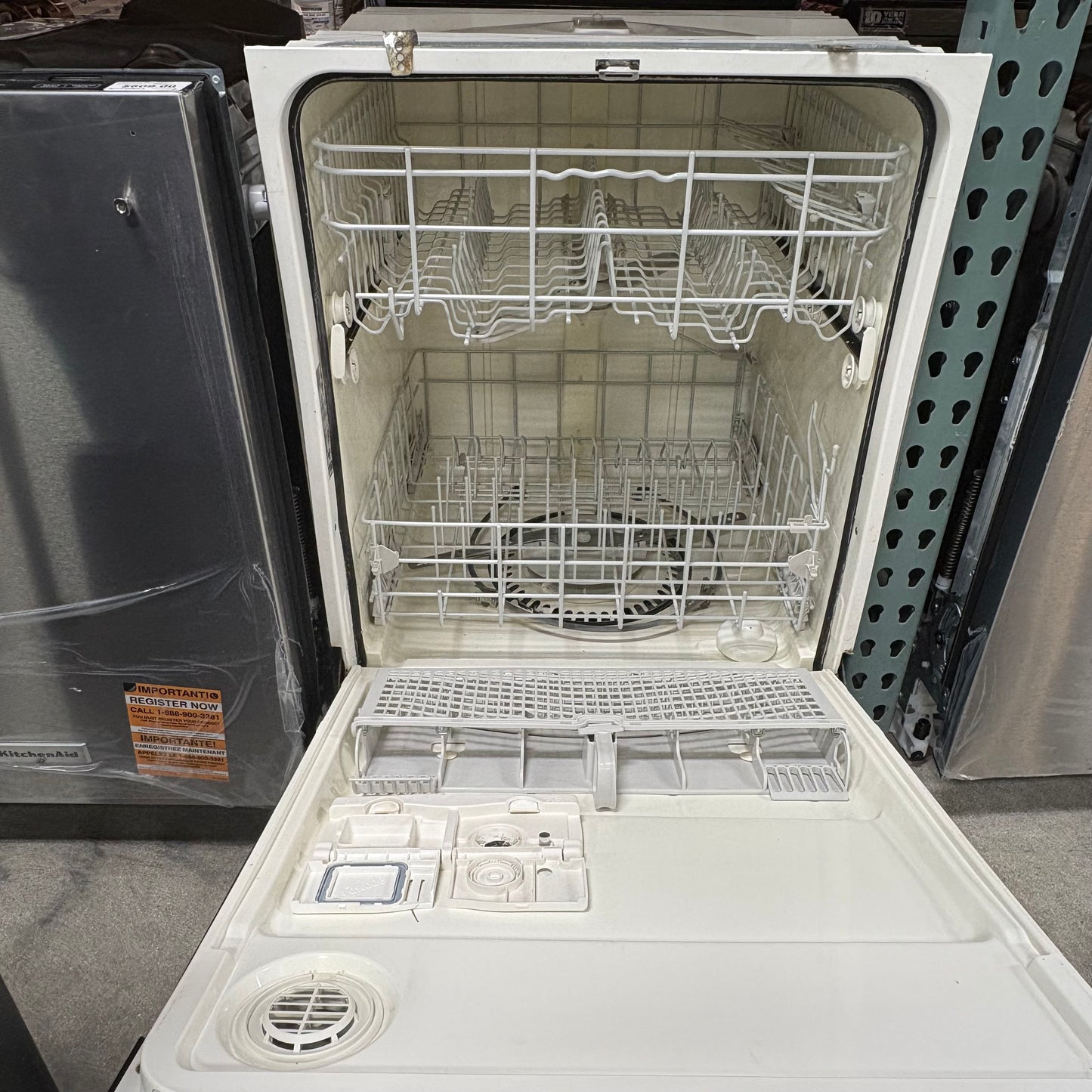 Whirlpool Dishwasher