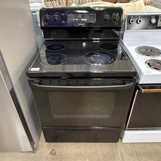 Hotpoint Elec Smoothtop Range