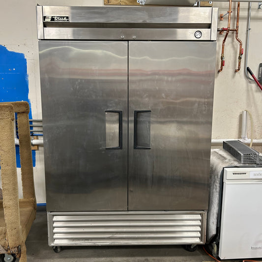 Commercial 54" 2 Door Fridge