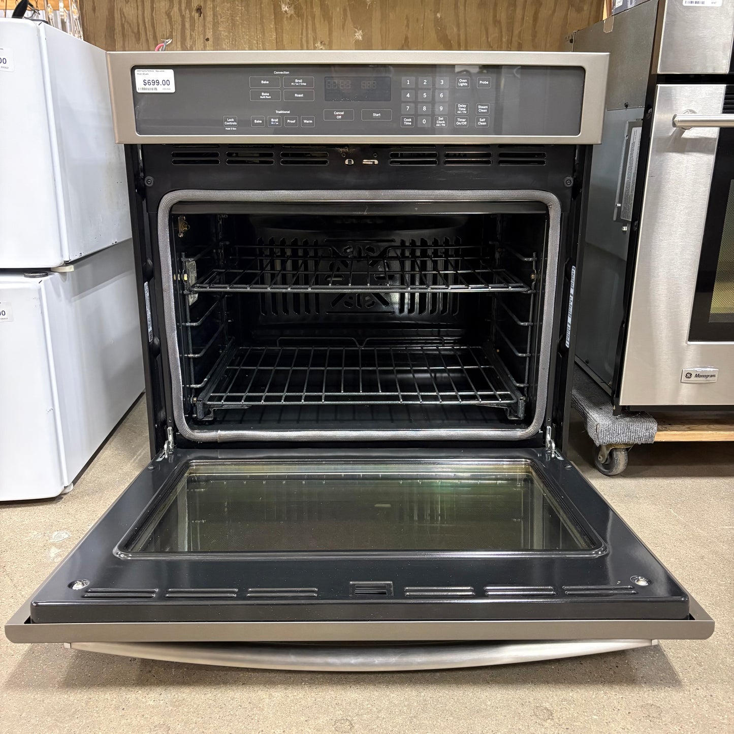 30" GE Elec Conv Wall Oven