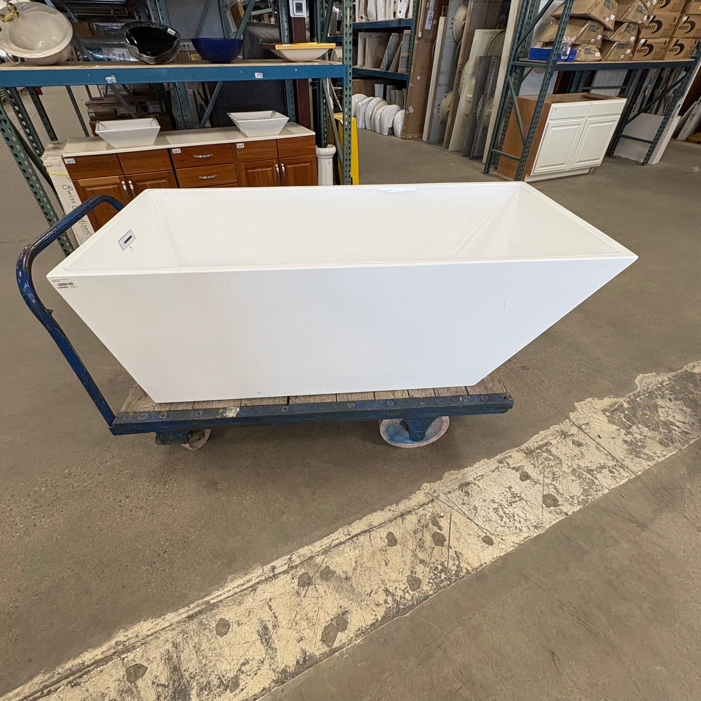 Freestanding Soaking Tub