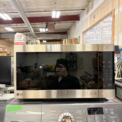 LG 2cuft Countertop Microwave