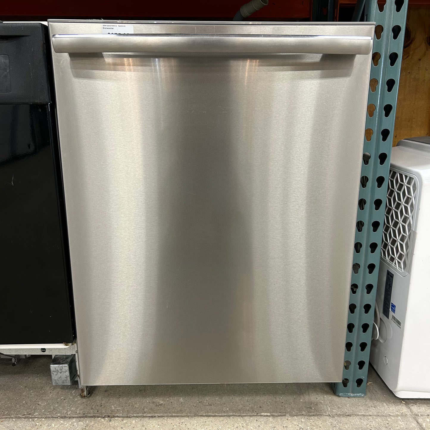 Frigidaire Top Control Dishwasher