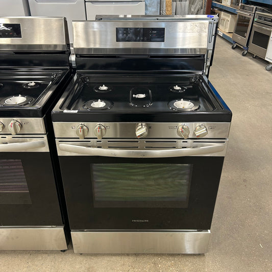 Frigidaire Gas Range w/AirFry