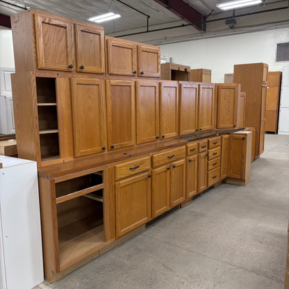 17 Pc. Cabinet Set