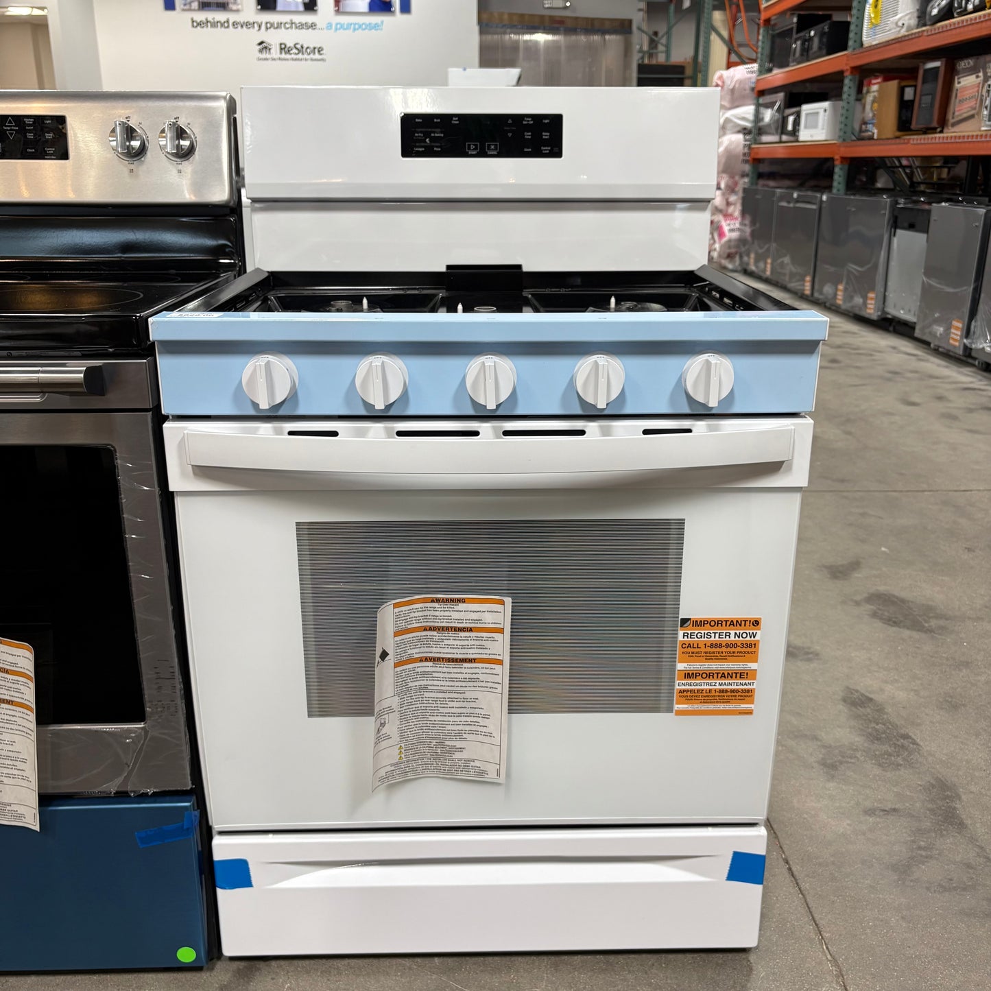Whirlpool Gas Range w/Air Fry