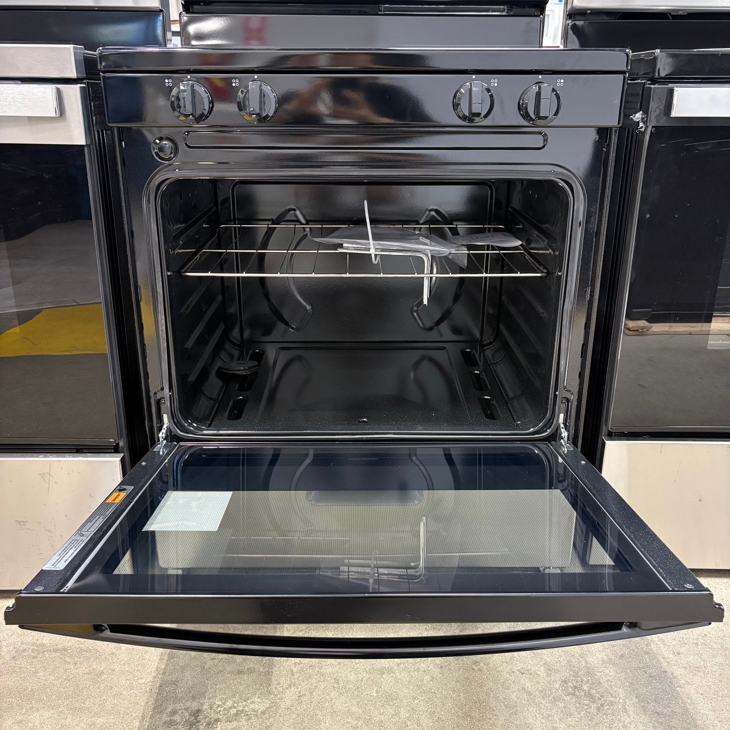 Amana Gas Range