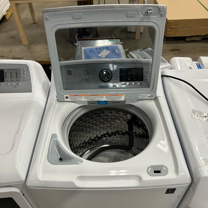 GE Washer/Gas Dryer Set