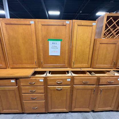 21pc Cabinet Set